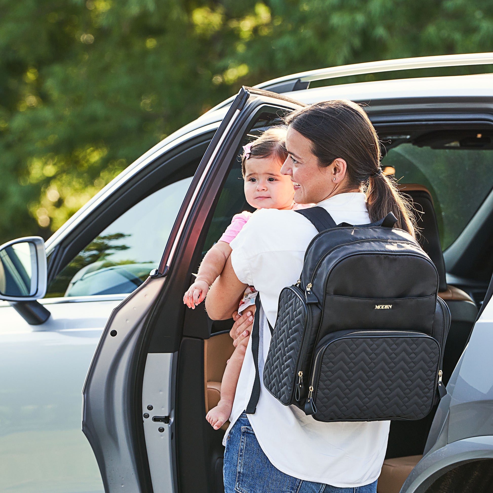 Jamie Diaper Bag in Black, Adjustable Straps and Changing Pad Included