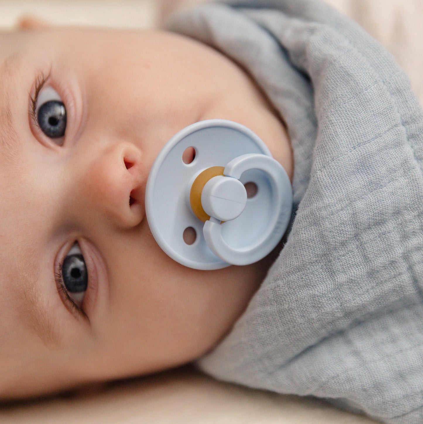 Colour, Natural Rubber Latex Pacifier Size 1, 0-6 Months, Baby Blue, Gender-Neutral, 1 Count
